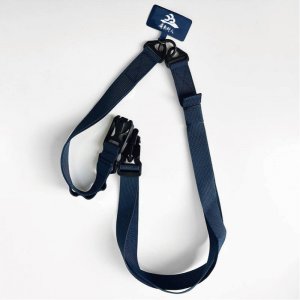 【團購商品，10件起做】NPUST多功機能手機夾片背帶_深藍